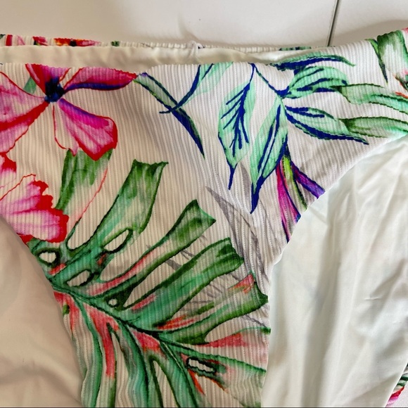 Tinibikini Swimwear 2 PCS Bikinis - Picture 4 of 10